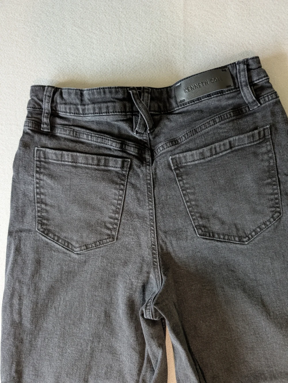 Kenneth Cole High Rise Wide Leg Faded Black Women's Jeans Sz 6 28X28 Ankle Crop